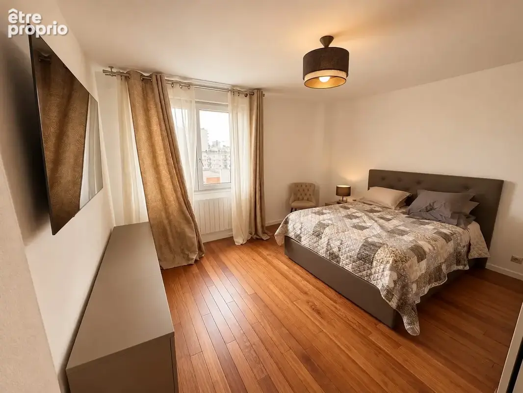 Appartement 5 pièces 136 m² à vendre à Charenton-Le-Pont (94220) - photo 3
