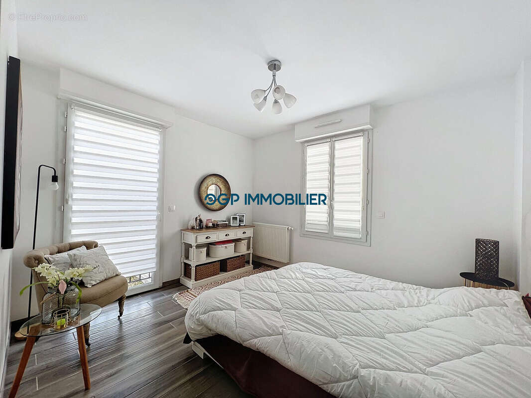 Maison à SAINT-SULPICE