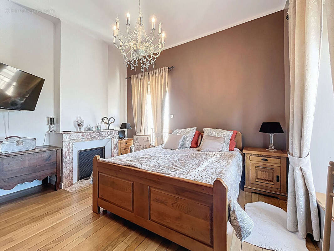 Maison à LA ROUVIERE