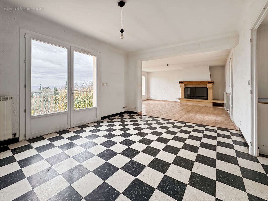 Maison à CHATEAUNEUF-DU-PAPE