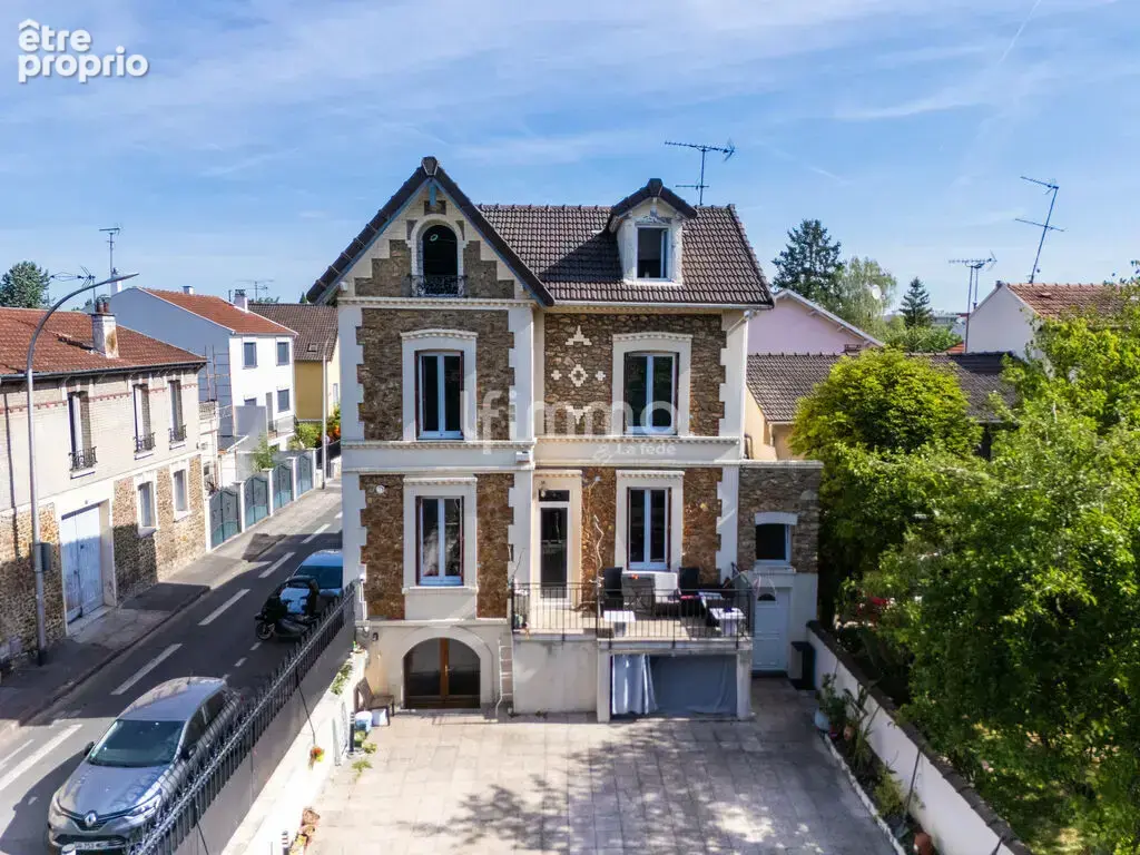 Maison à LE PERREUX-SUR-MARNE