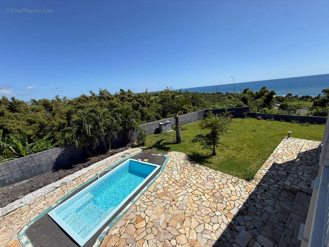 Maison à SAINT-BENOIT