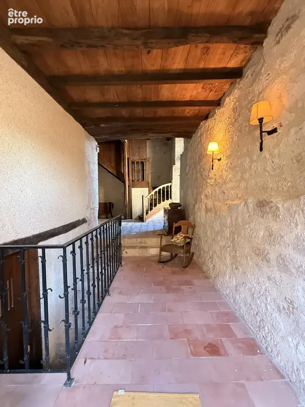 château d'exception au cœur d'un village historique - photo 32