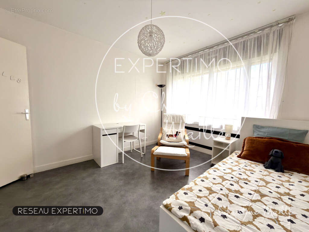 Appartement à VERSAILLES