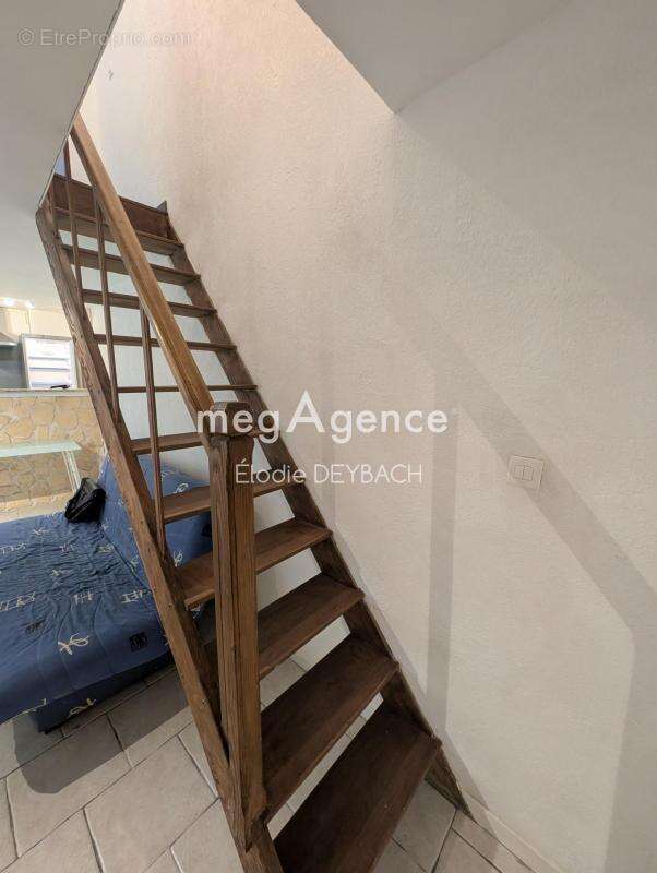 Maison à SERVIES-EN-VAL