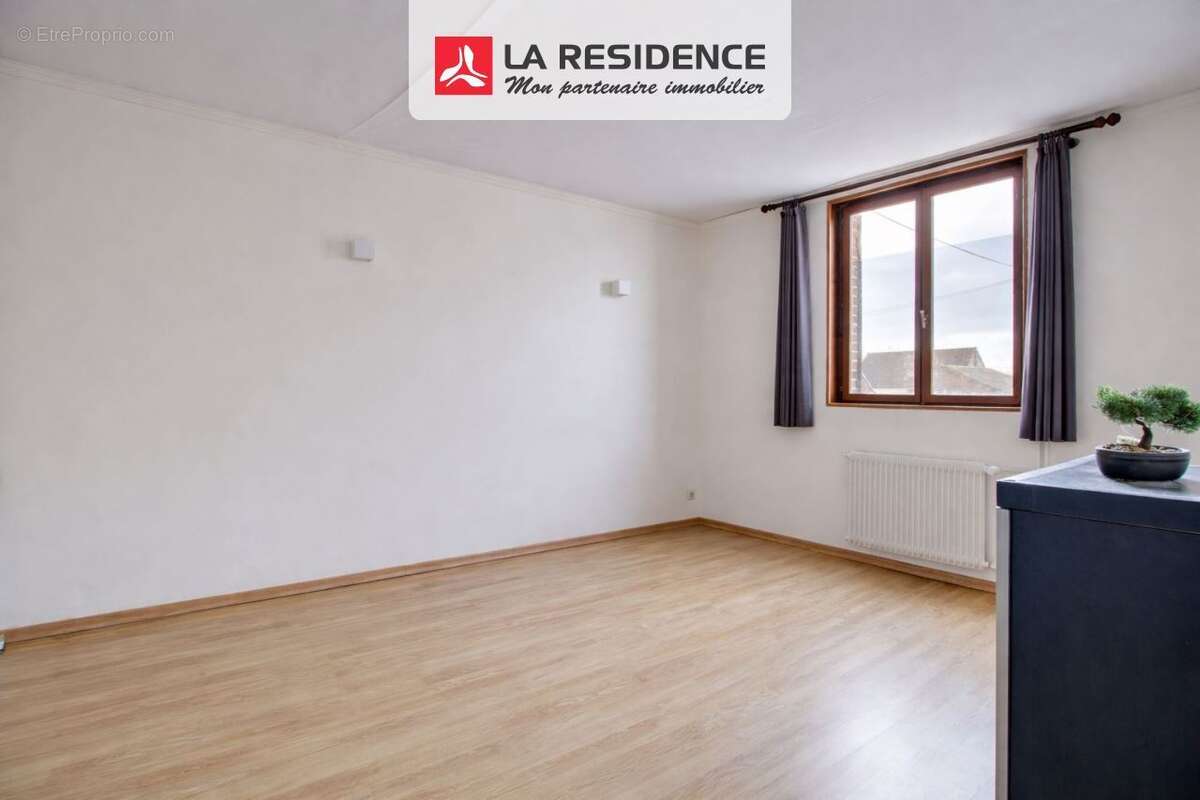 Maison à SAINT-ETIENNE-DU-ROUVRAY