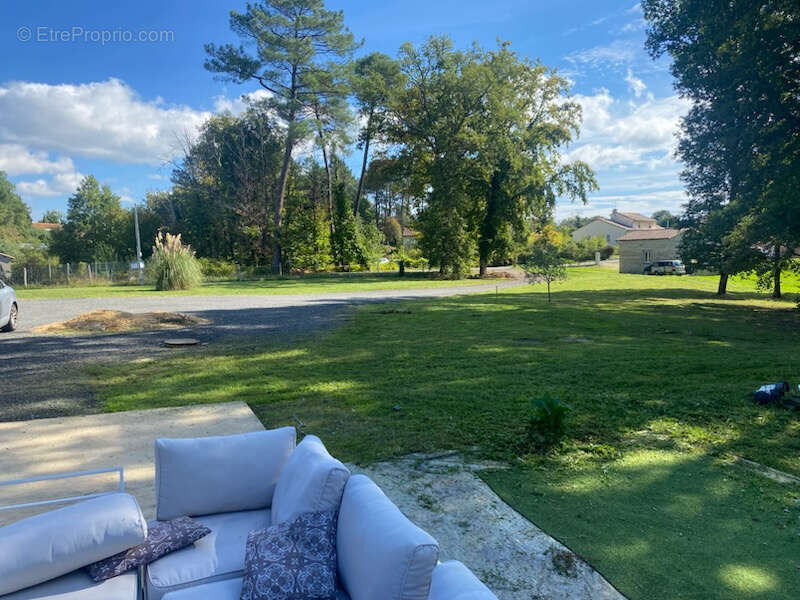 Maison à CHANCELADE