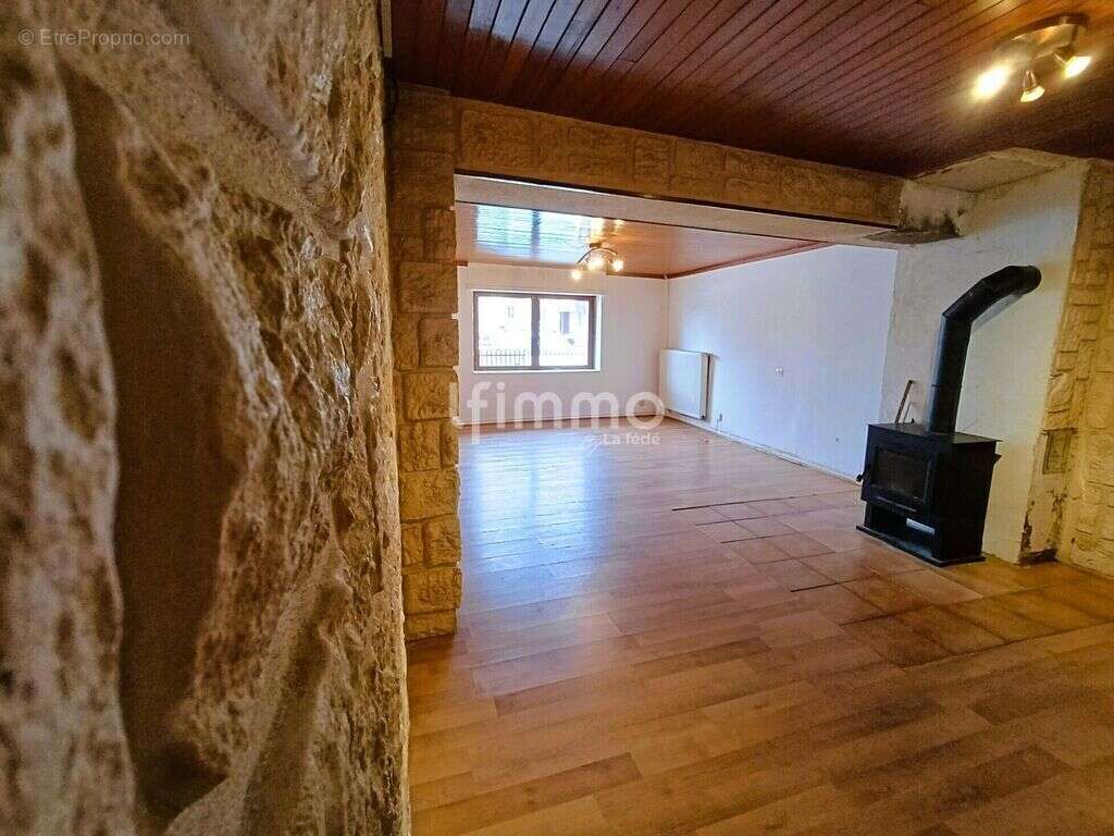 Maison à SAALES
