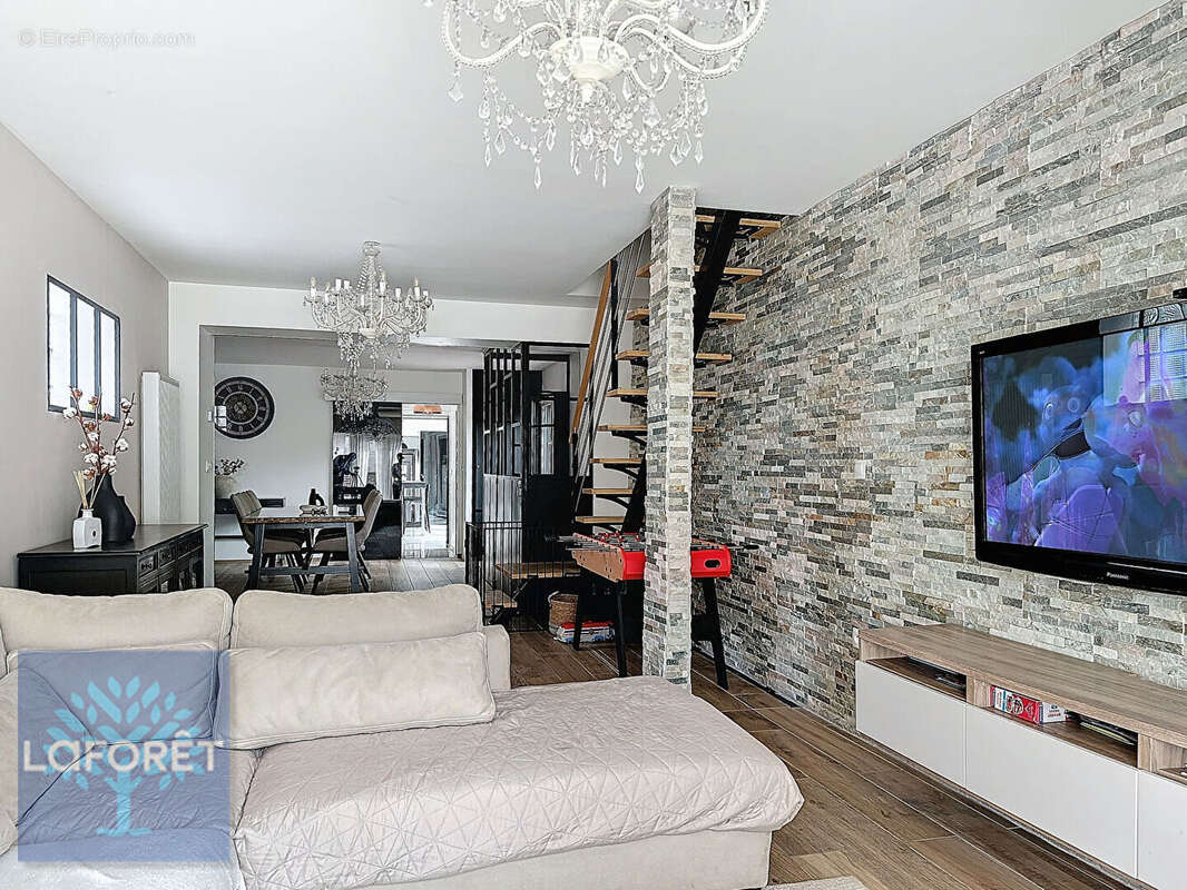 Maison à VALENCIENNES