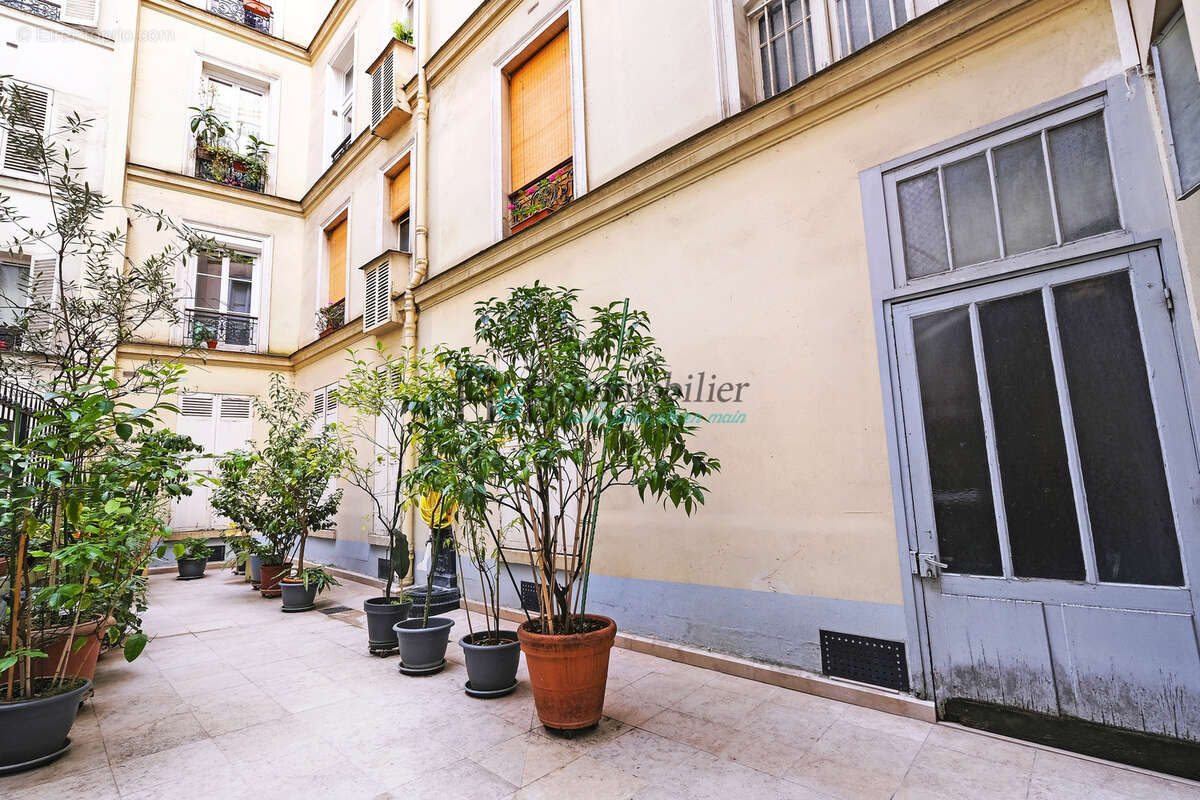 Appartement à PARIS-12E
