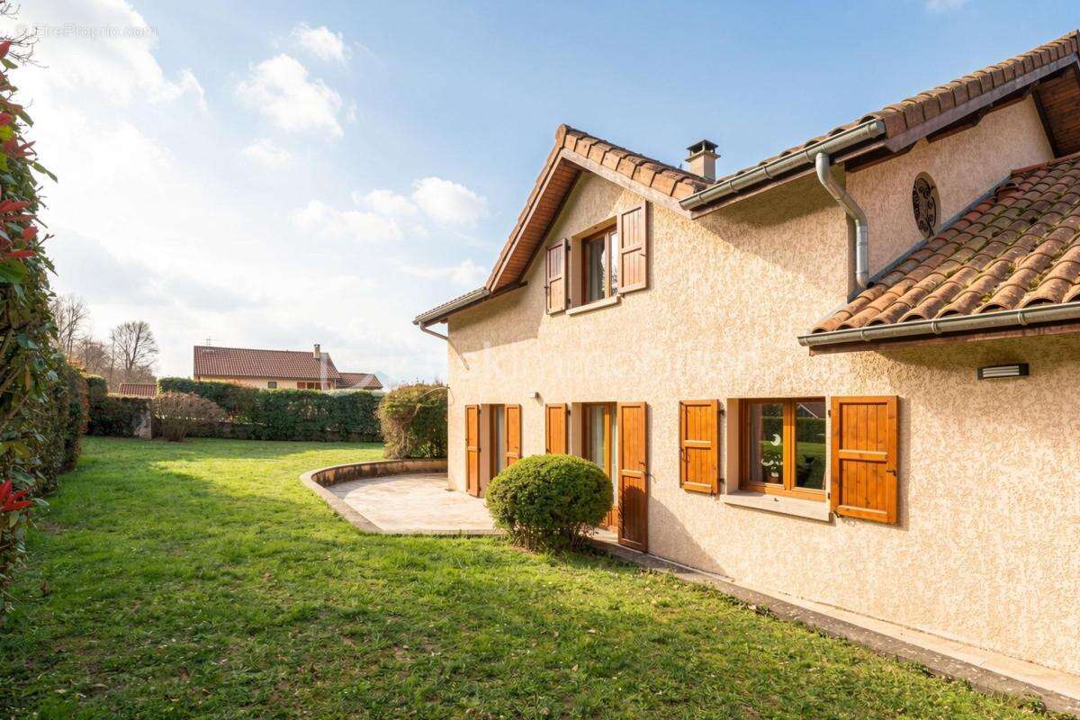 Maison à JARRIE