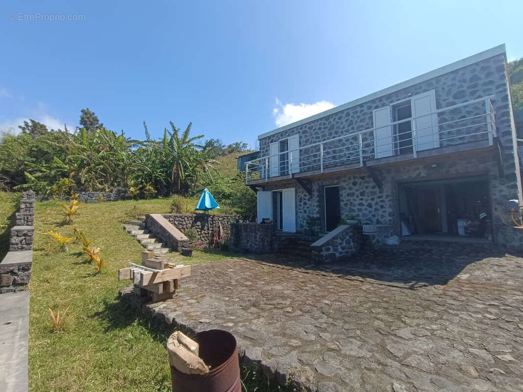 Maison à PETITE-ILE