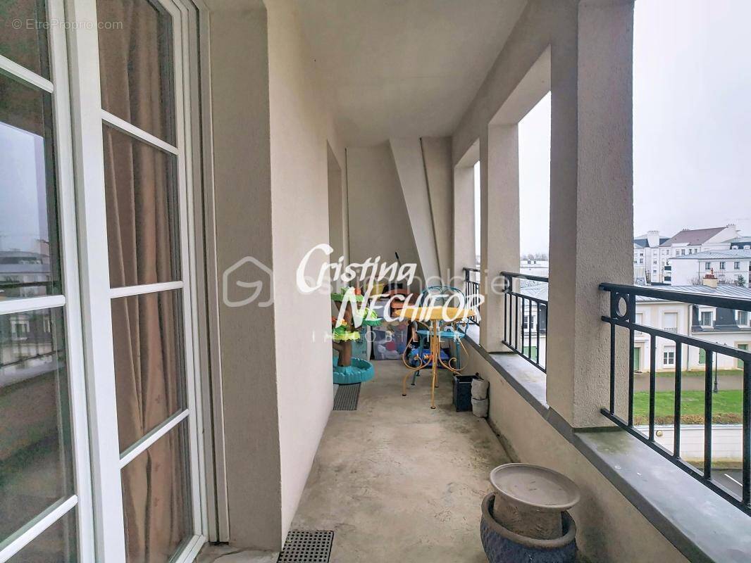 Appartement à SERRIS