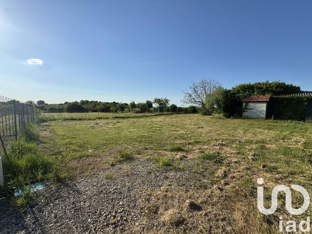 Photo 1 - Terrain à SAINT-GERMAIN-DU-PUCH