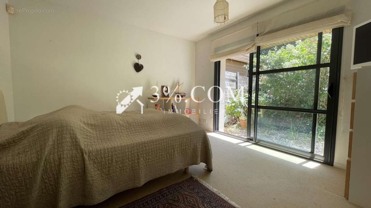 Maison à LARMOR-BADEN