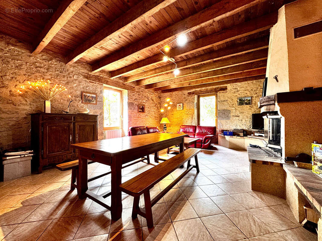 Maison Larroque-toirac 5 pièce(s) 185 m2 - photo 4