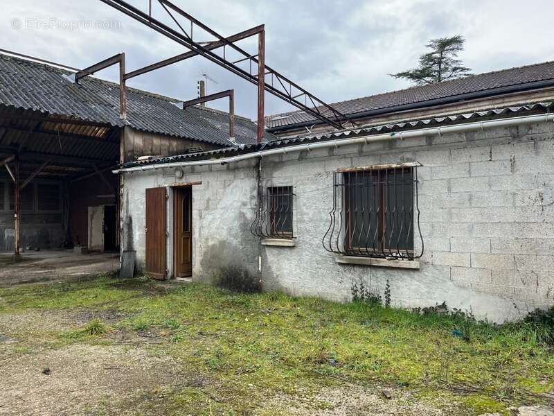 Maison à L'ISLE-D'ESPAGNAC