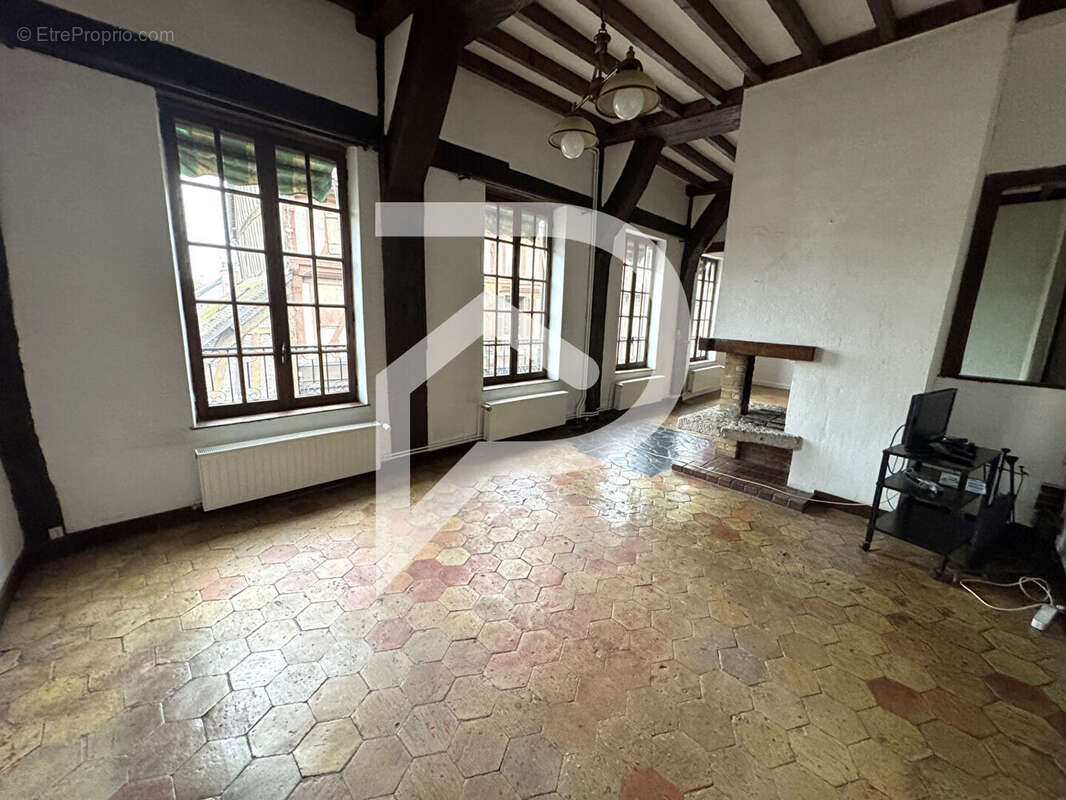 Maison à EZY-SUR-EURE