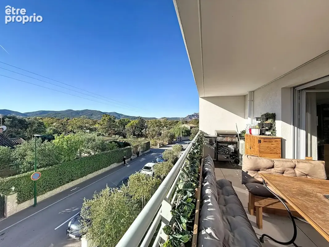 Photo 1 - Appartement à PUGET-SUR-ARGENS