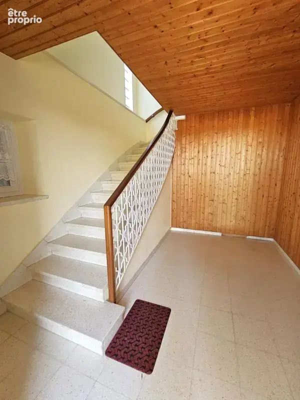 Grande maison familiale avec dépendances à Mésanger, au calm - photo 7