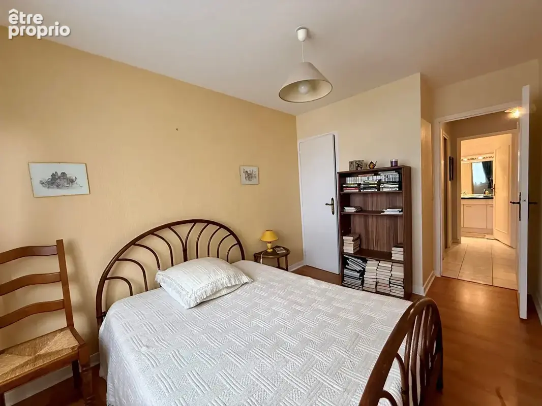 Appartement 5 PIECES LA GARE SAINT-MALO ascenseur parking couvert et balcon - photo 6