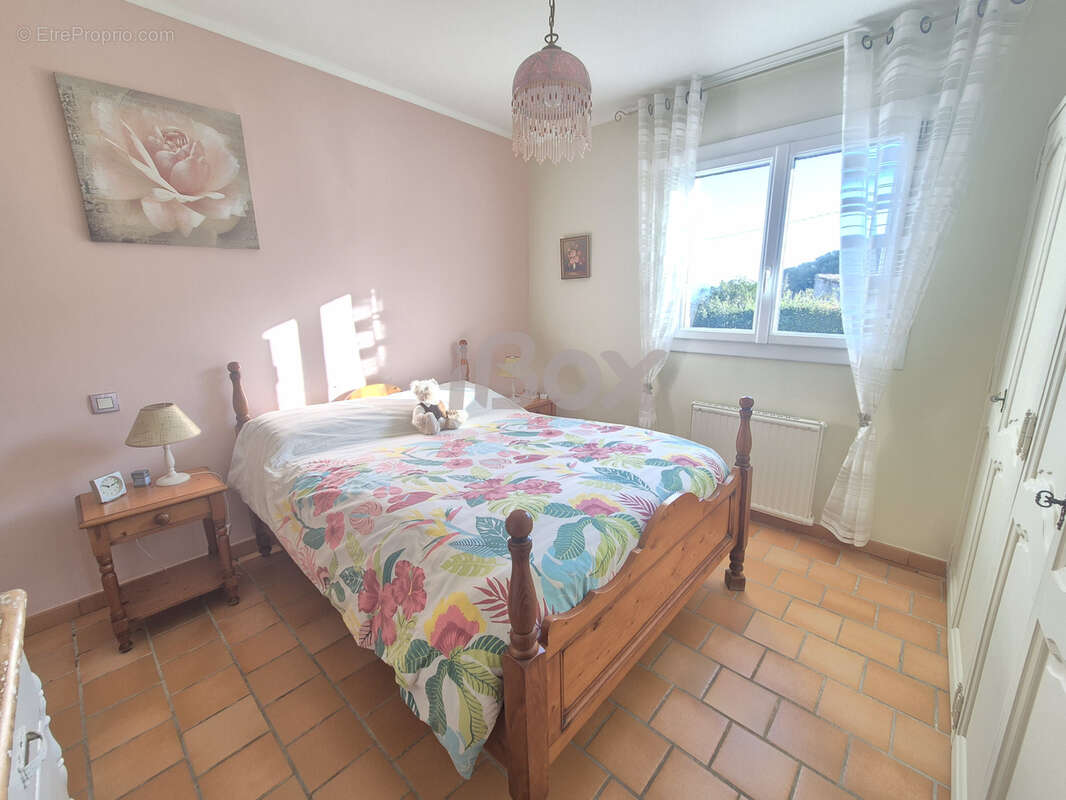 Maison à CUERS