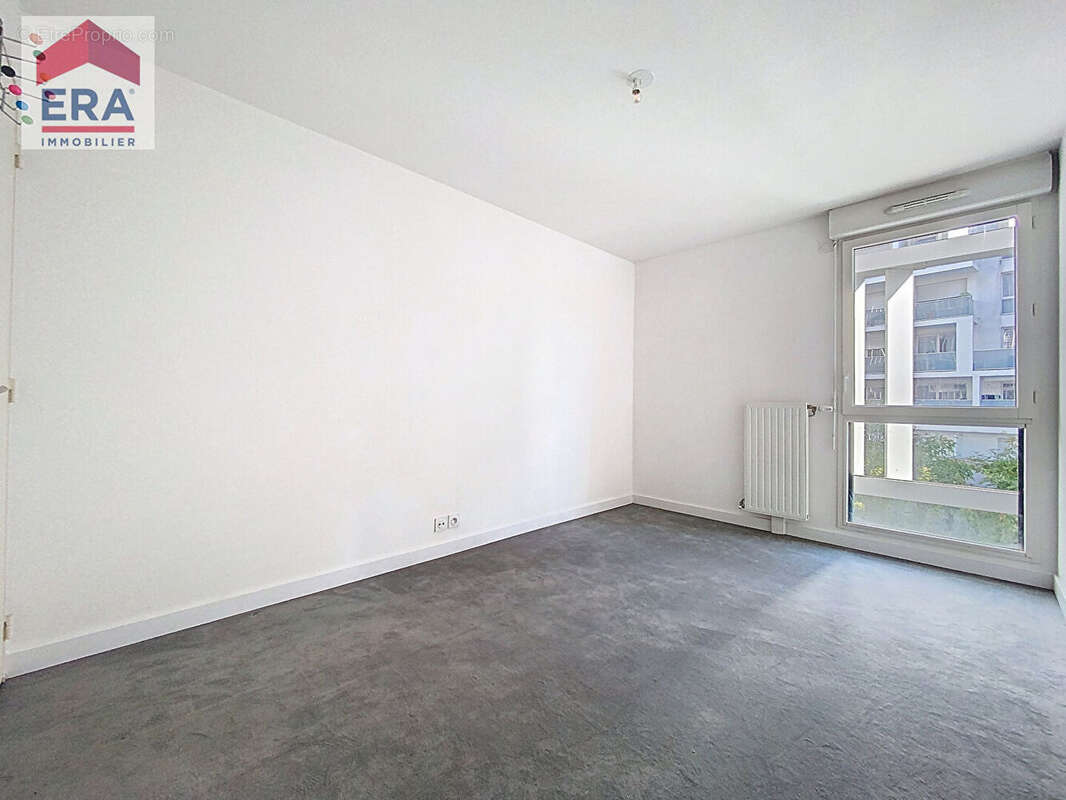 Appartement à IVRY-SUR-SEINE