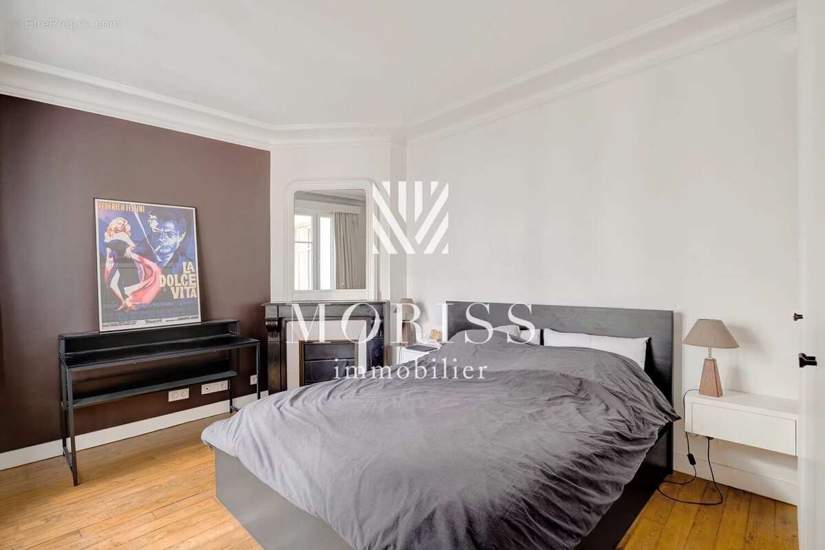 Appartement à PARIS-18E