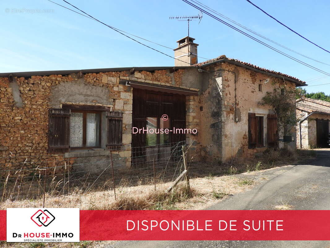 Maison 83 m² à Saint-Sauvant  - photo 30