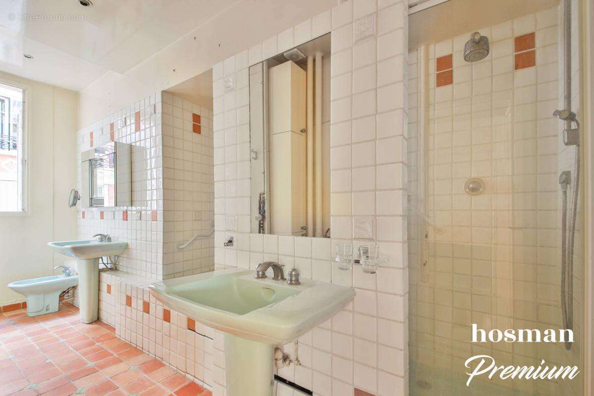 Appartement à PARIS-6E