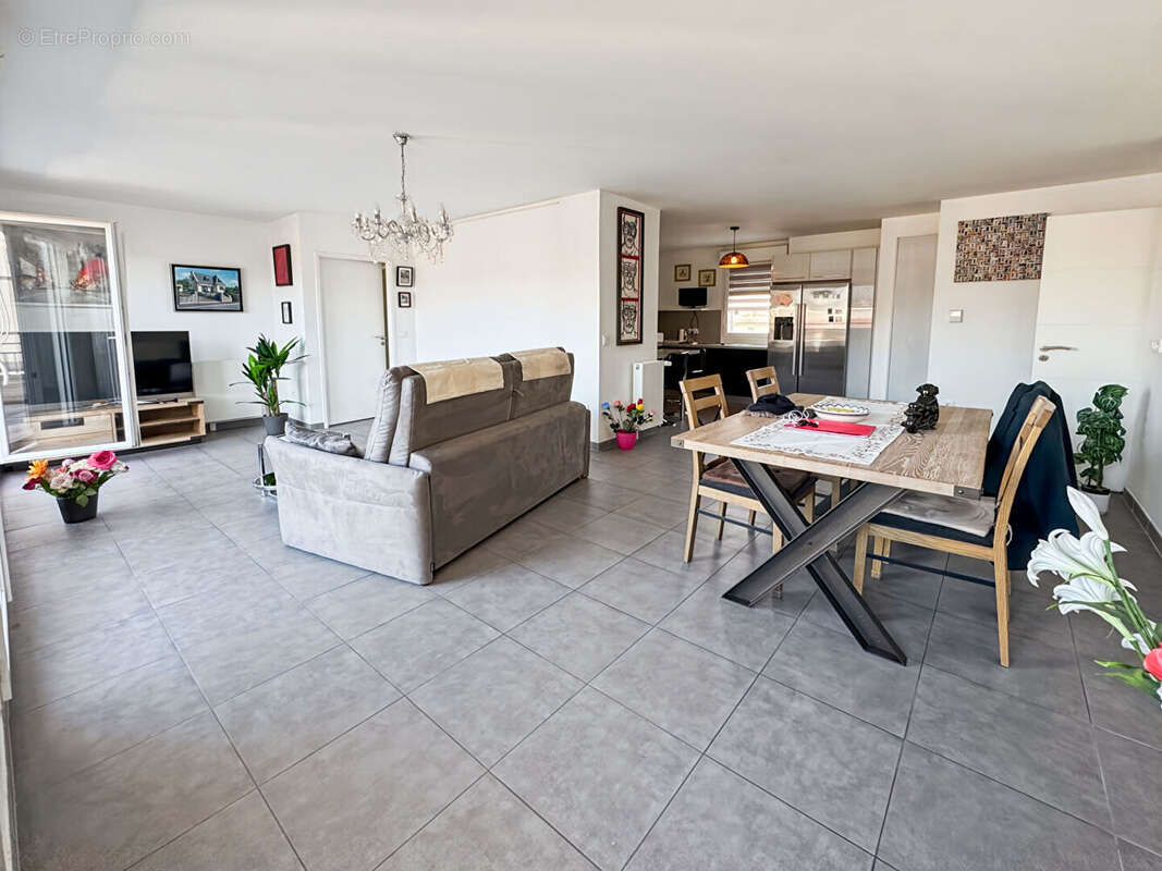 Appartement à ROSNY-SOUS-BOIS