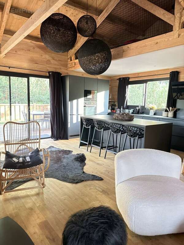 Maison à SAINT-PIERRE-DELS-FORCATS