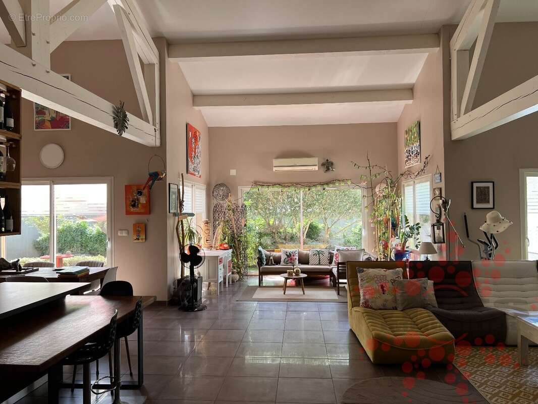 Villa d'architecte 140m² de plain-pied avec terrasse et spa - photo 10