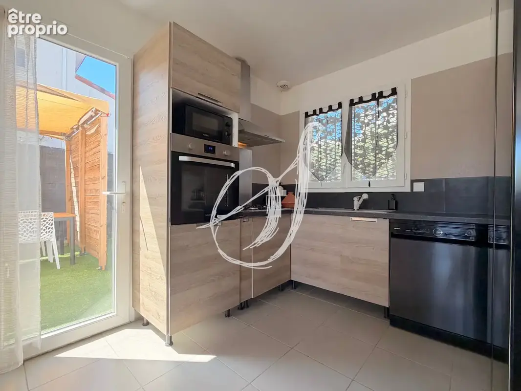 Villa moderne de type 4, trois chambres avec jardin & garage sur Cournonterral - photo 6