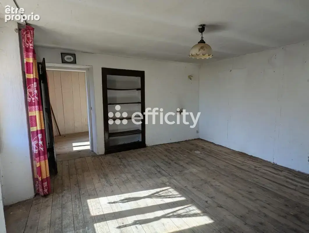 Maison 130 m² à Miribel-Les-Echelles  - photo 8