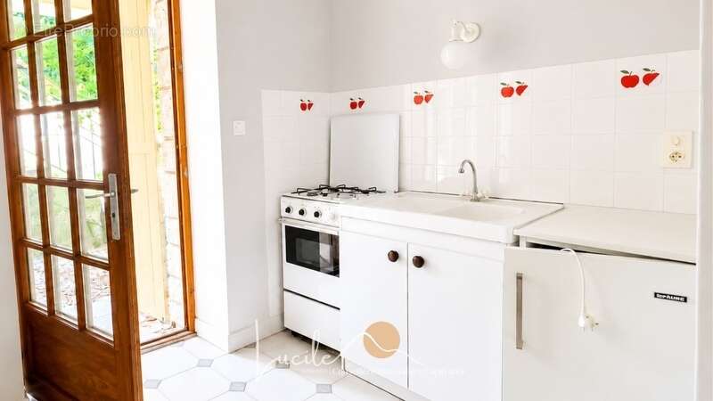 Propriété de caractère – Emplacement exceptionnel, beaux volumes et potentiel unique - photo 25