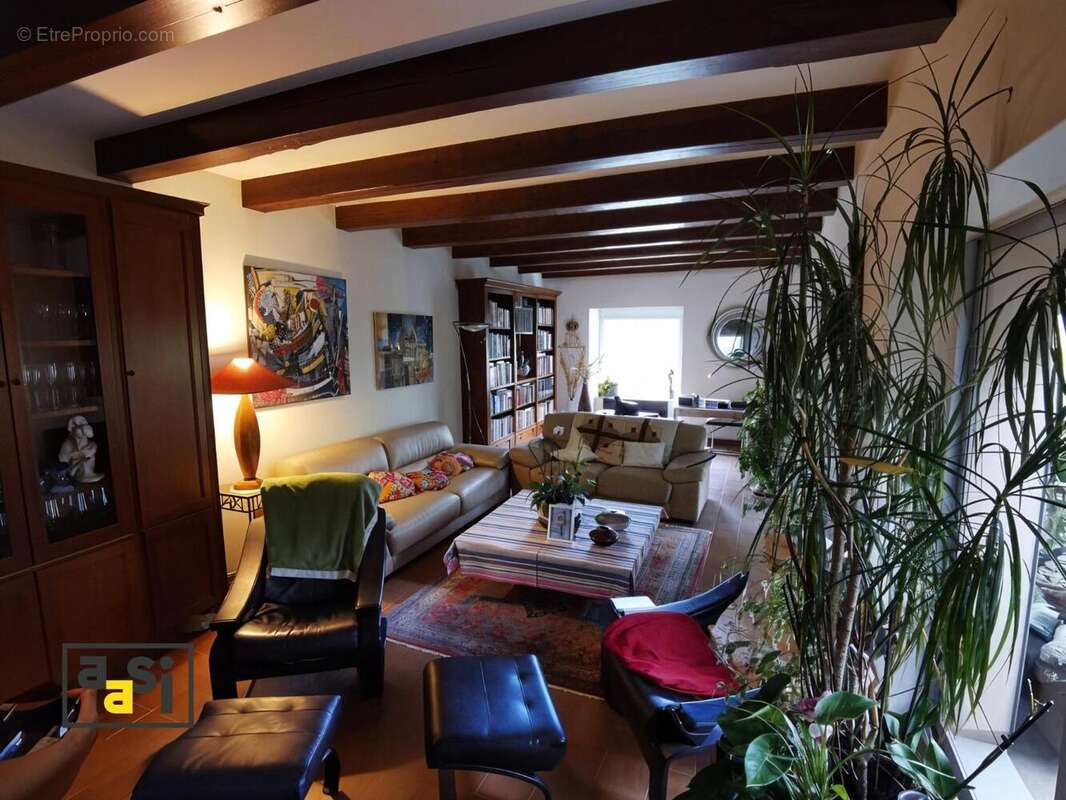 Maison 111 m² à Meyras  - photo 7