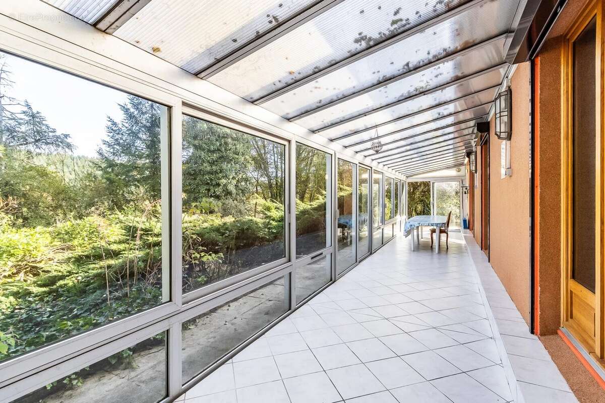 Maison à CLAVEISOLLES