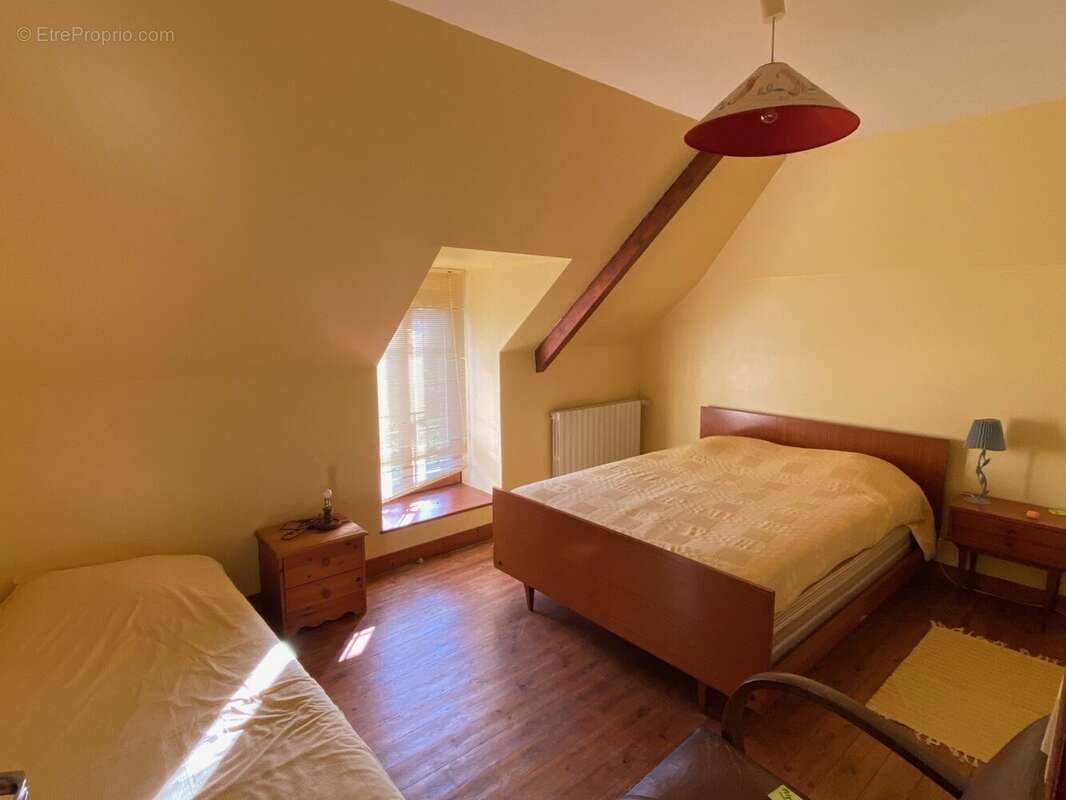 Maison à LE MINIHIC-SUR-RANCE