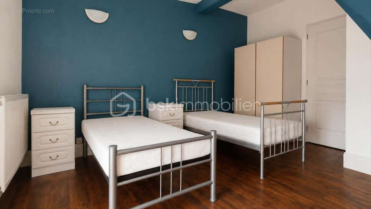 Maison en pierre de 163 m2 + Maison d'hôtes de 78 m2 indépendante (Airbnb) - Atelier, cour&jardin - photo 14