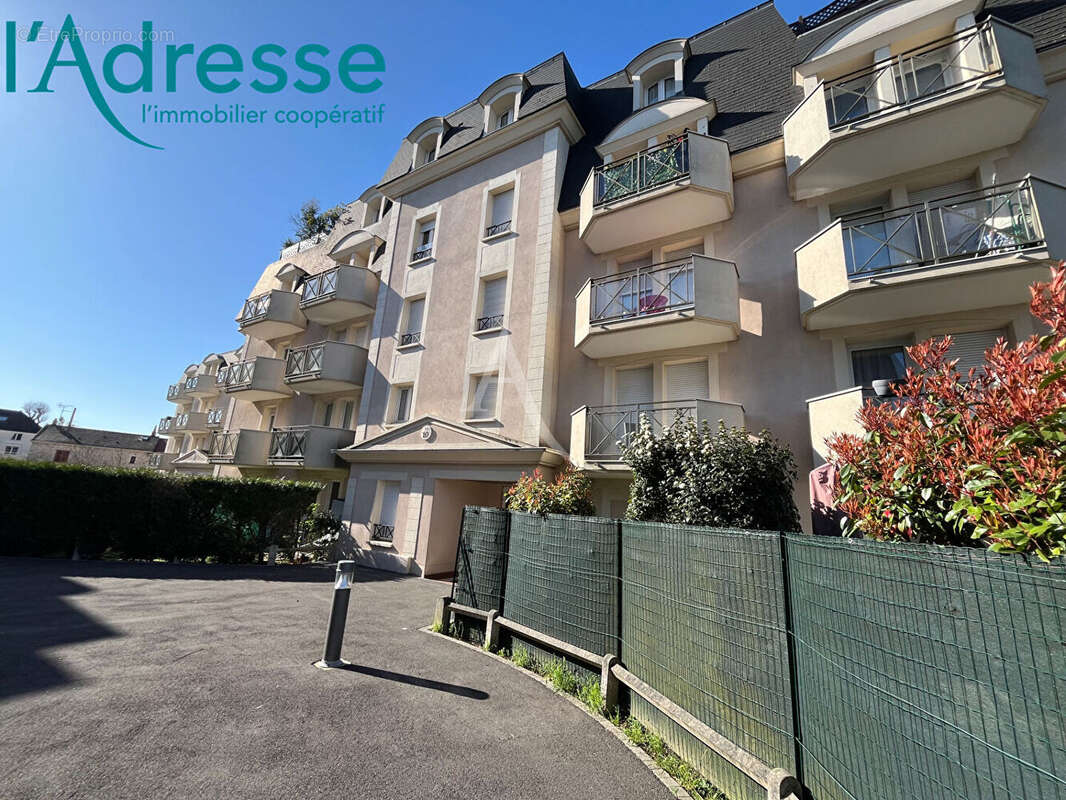 Appartement à LE PLESSIS-TREVISE