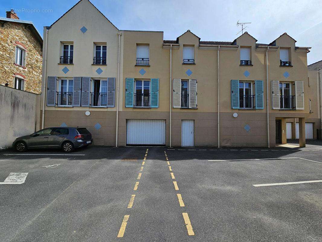 Appartement à MARINES