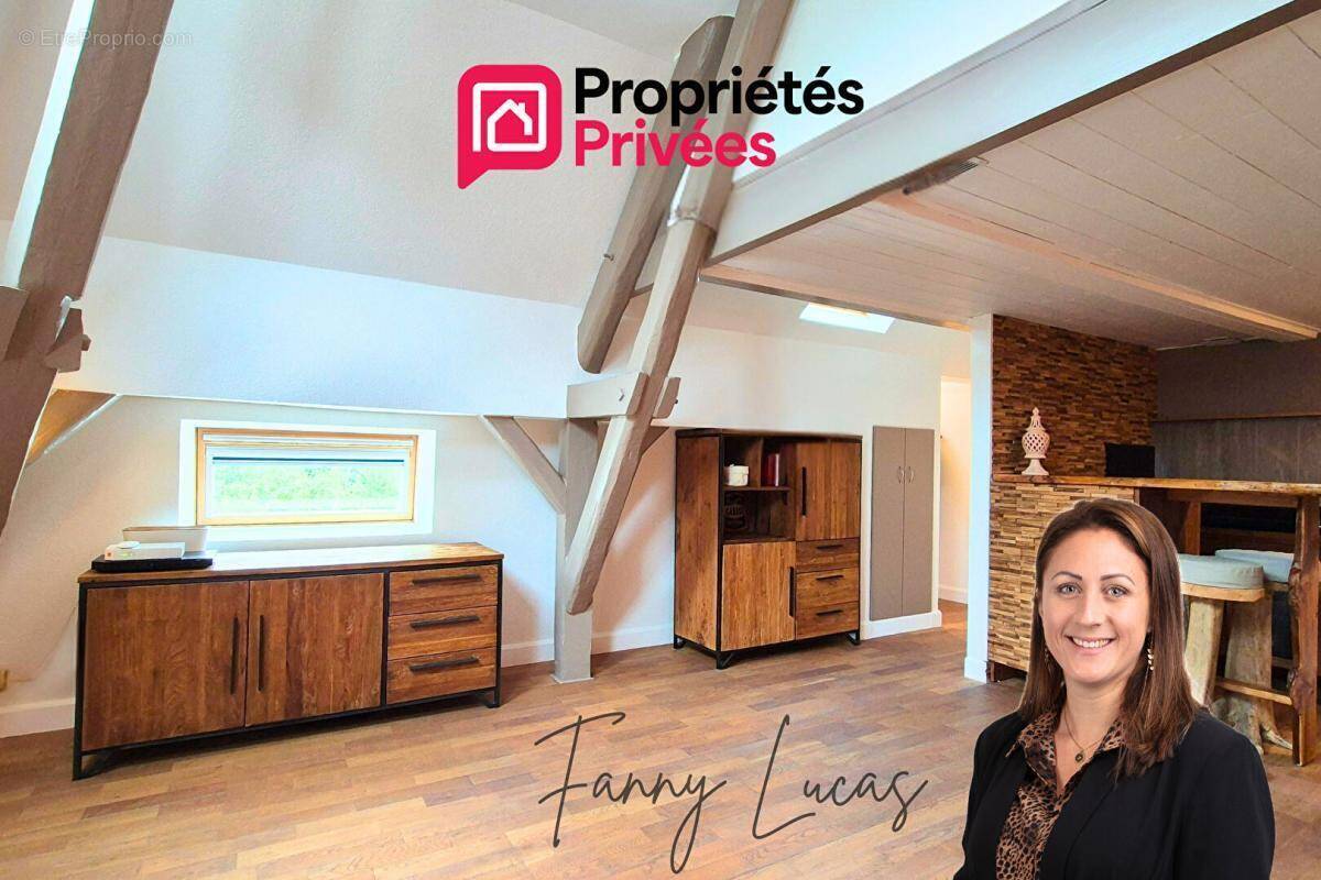 Appartement à LIMOURS