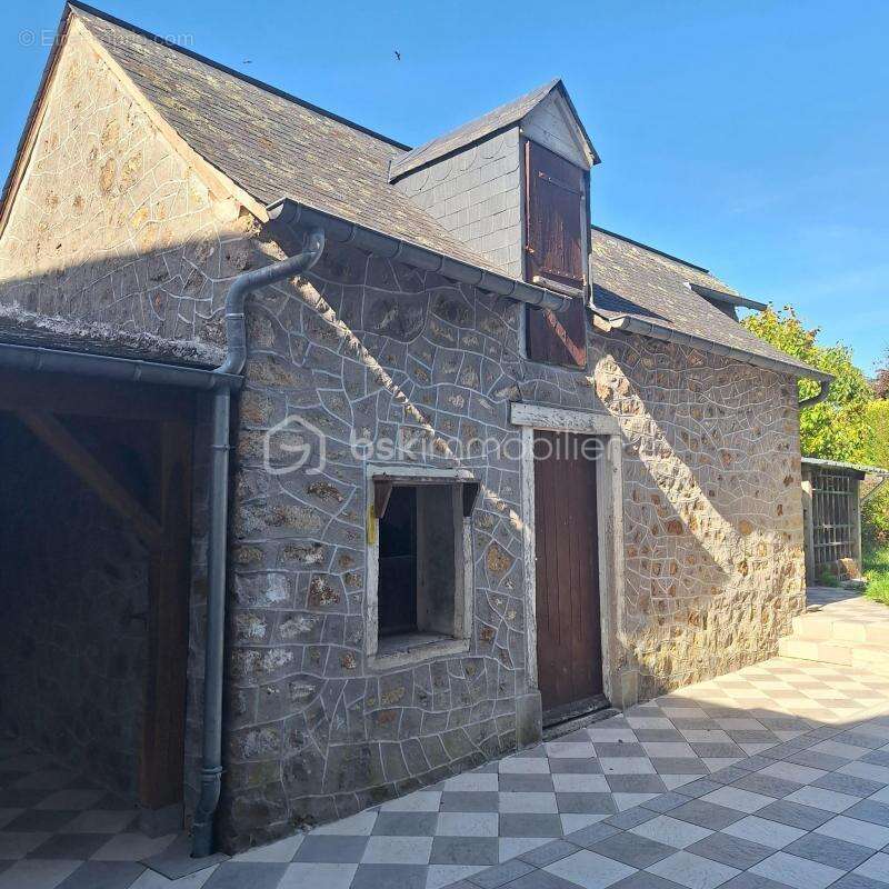 Maison à MARTIGNE-SUR-MAYENNE