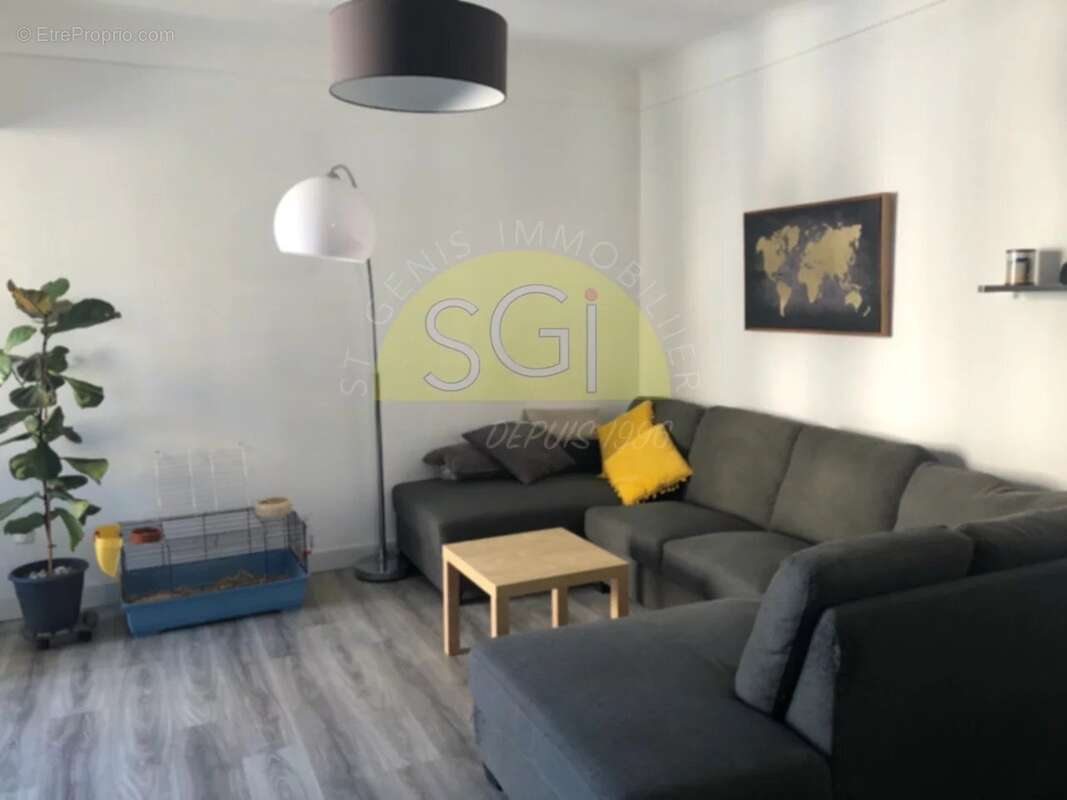 Appartement à SAINT-GENIS-DES-FONTAINES