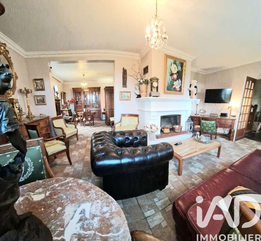 Photo 2 - Maison à SOUDAINE-LAVINADIERE