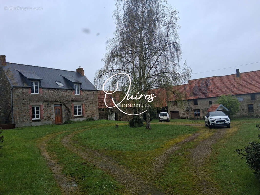 Maison 317 m² à Avranches  - photo 3