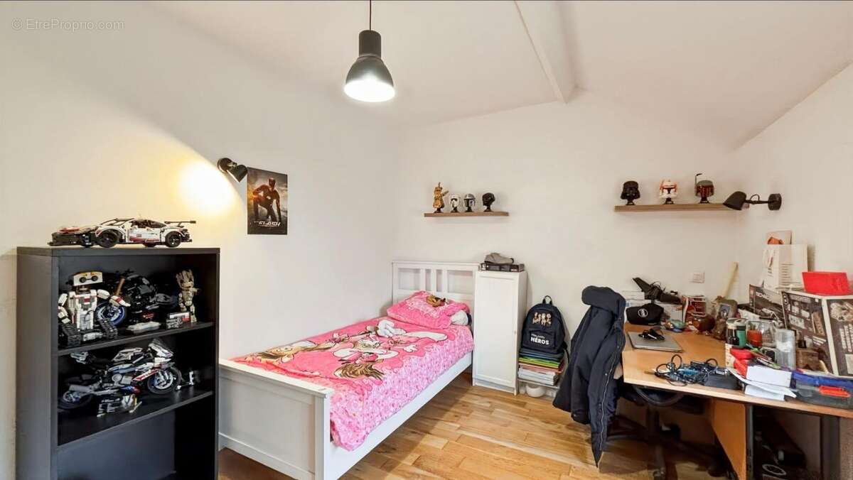 Maison à MORIGNY-CHAMPIGNY