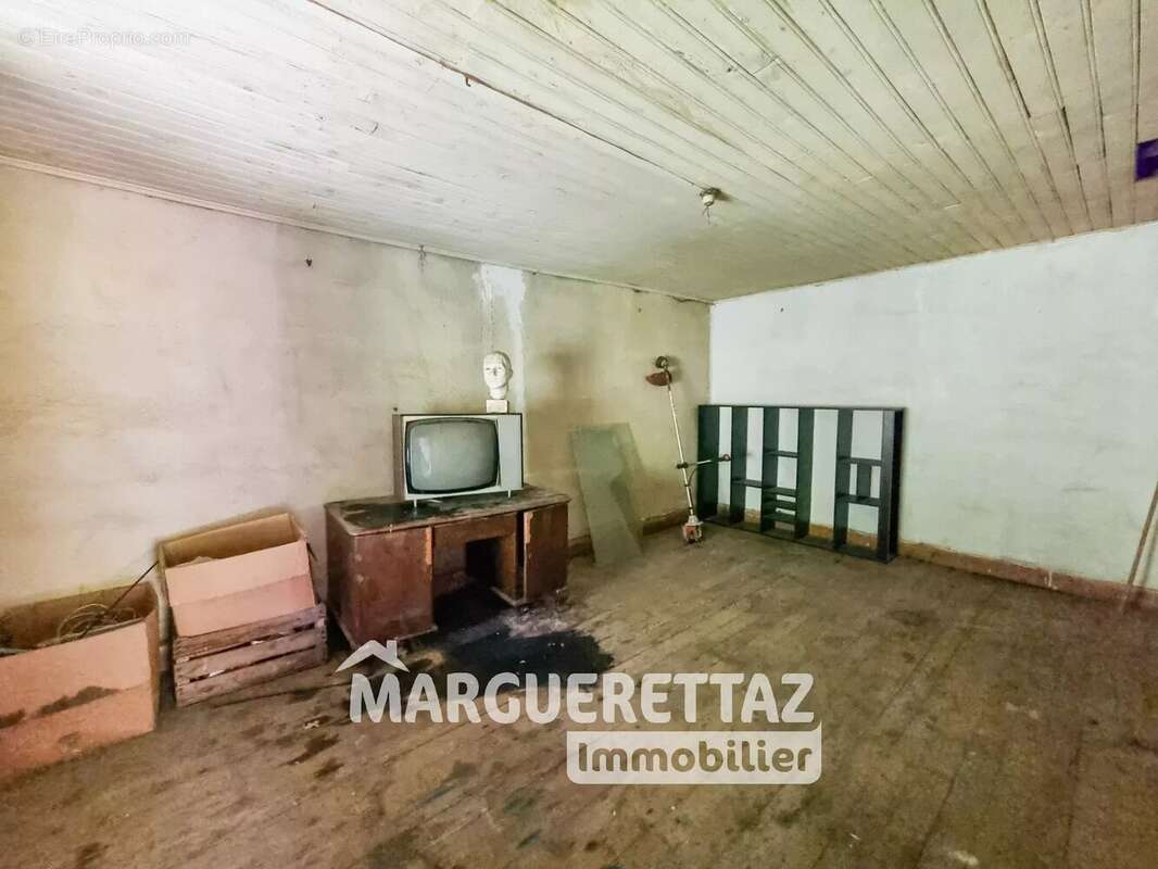 Maison à SAINT-JEOIRE