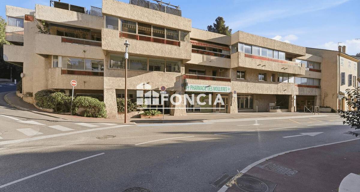 Appartement à LE CANNET